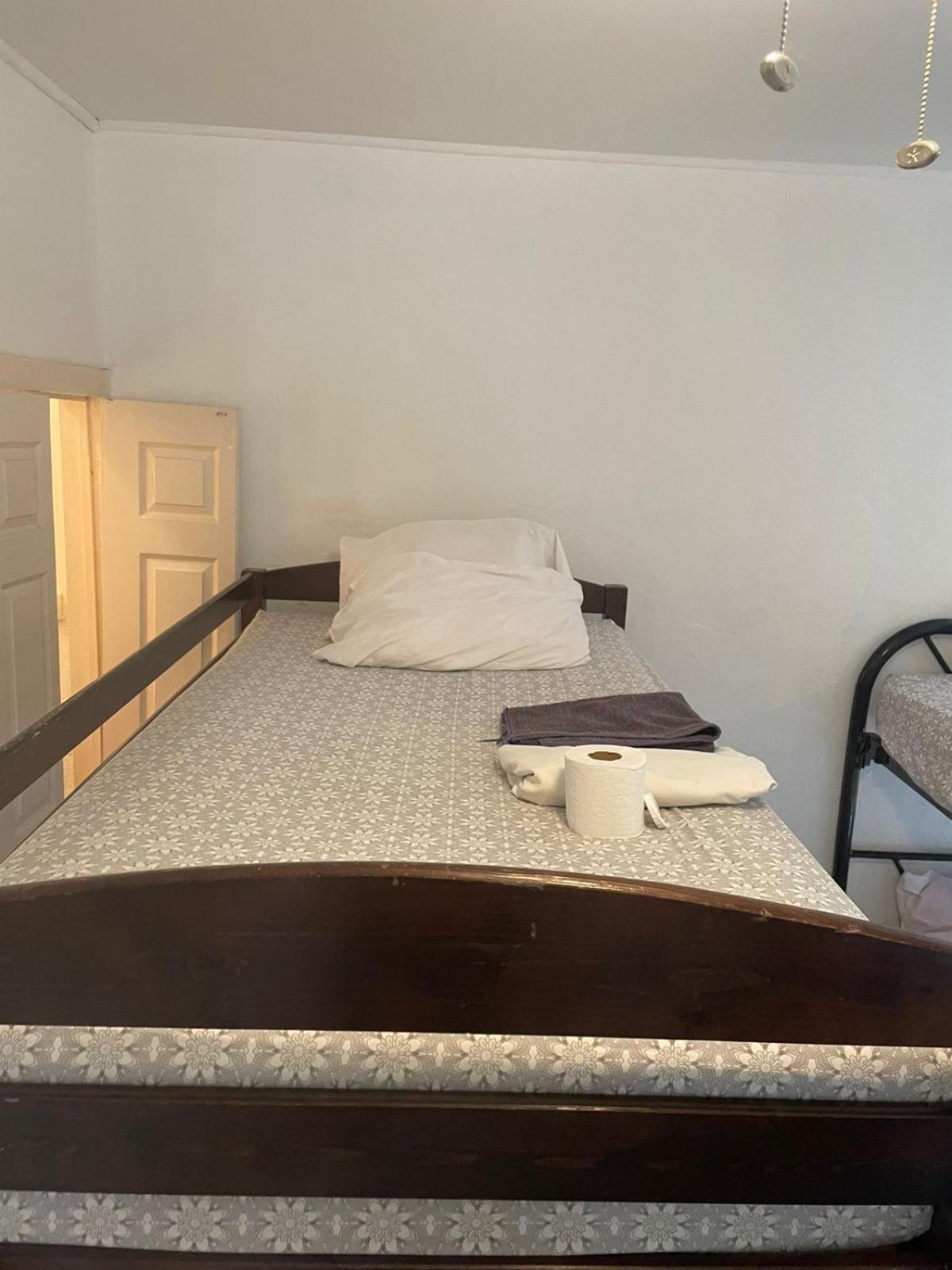 Hotel&Hostal Trinidad La Ceiba Exteriör bild